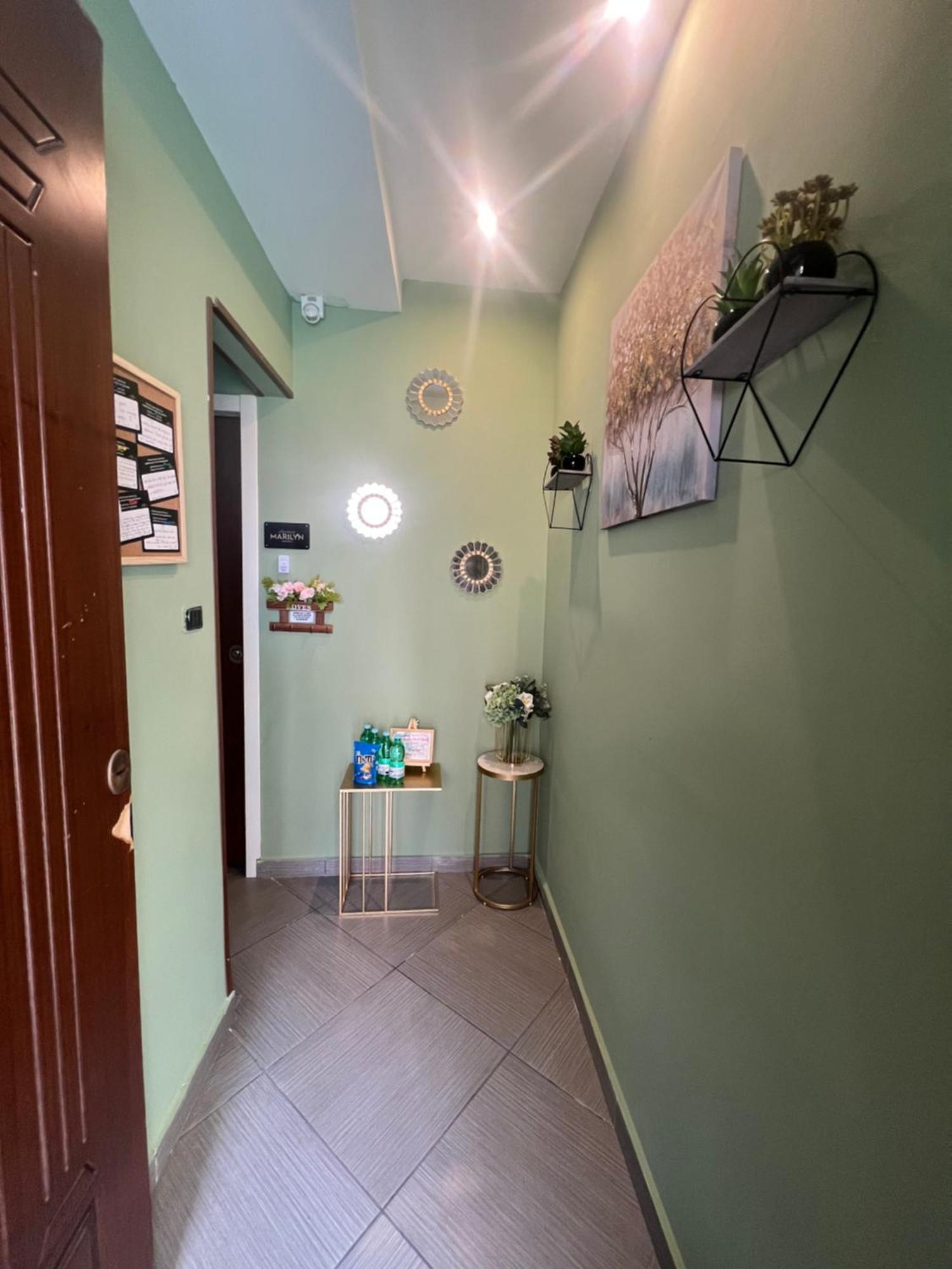 Marilyn Appartments Napoli Екстериор снимка